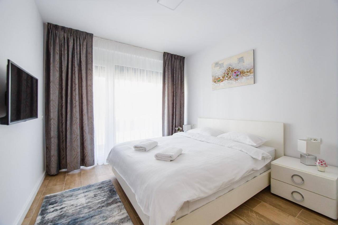 Lovely Home At West Residence 拉迪亚 外观 照片