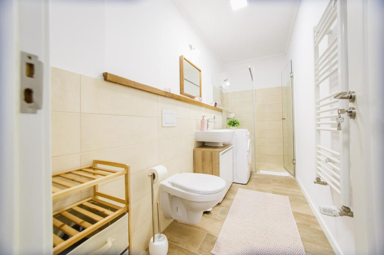 Lovely Home At West Residence 拉迪亚 外观 照片